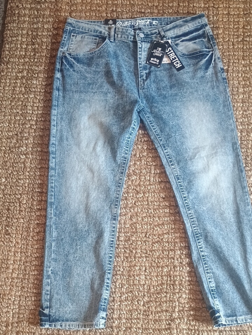 Men's Slim Straight Stretch Jeans in Light Blue Wash